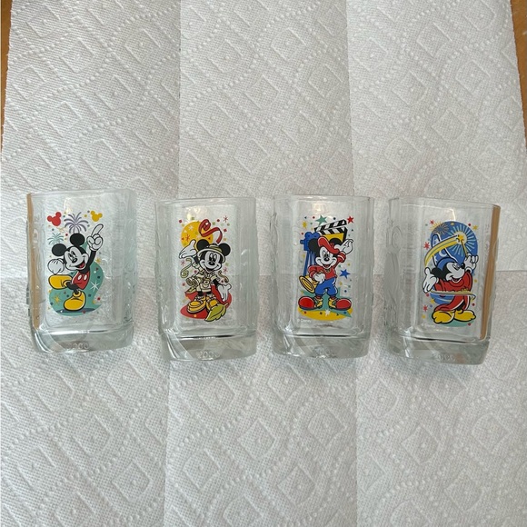 Walt Disney Other - Mickey Mouse Commemorative 2000 celebration set of 4 different glasses
